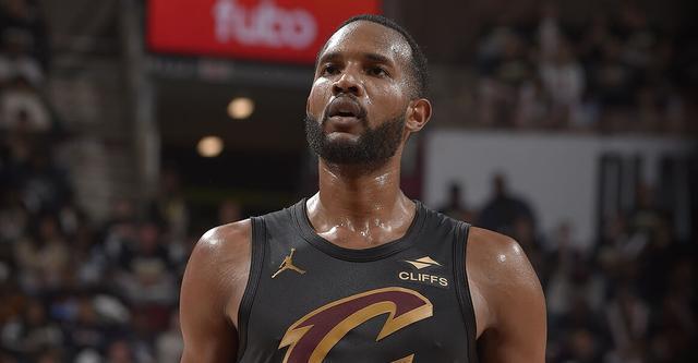 星空体育-骑士记者：莫布利夏天提升了投射技术 控球等方面也得到了加强