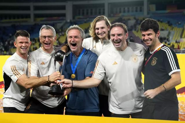 1701609408360000123.png 1701609408360000123.png