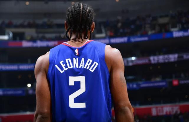 小卡继续缺席！泰伦·卢却对伤病情况一问三不知